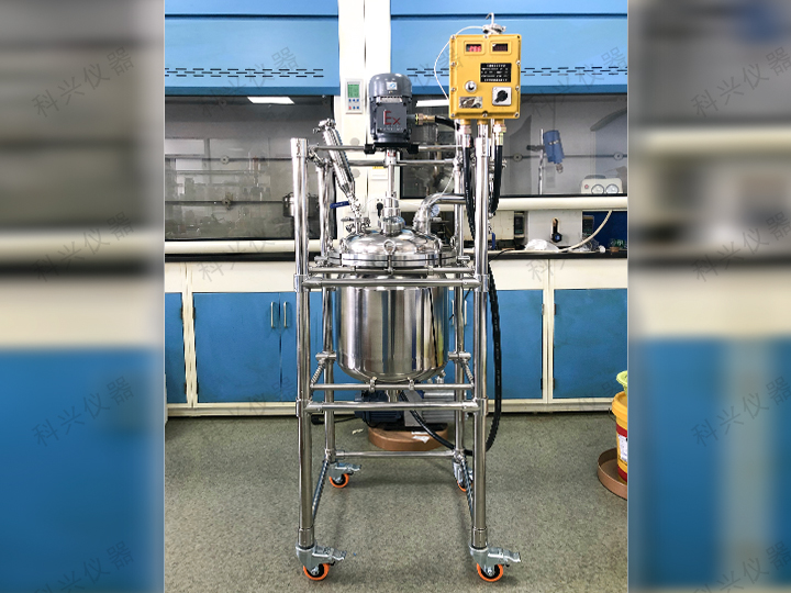 上?？婆d儀器與上海某實(shí)業(yè)公司合作