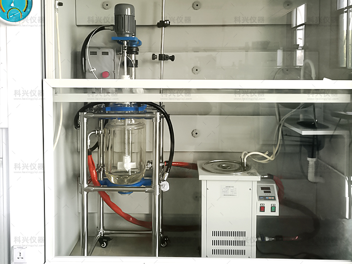 上?？婆d儀器與宜興某化工有限公司合作